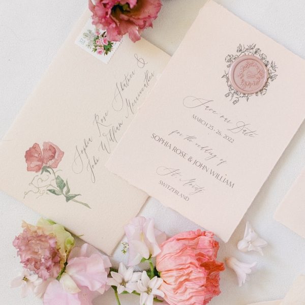 Elegant Wedding Invitations with Floral Theme